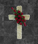 D-4 Cruz de pompones y rosas