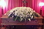 CC-18 Casket cover de rosas, lirios, orquídeas, hortensias, stock y lirios cala