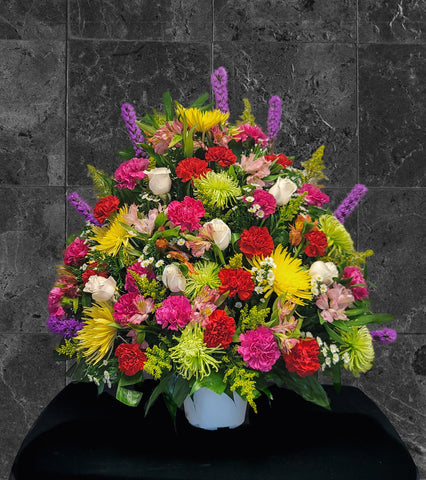 CF-21 Canasta funeral de claveles, rosas, liatris, solidago y spiders